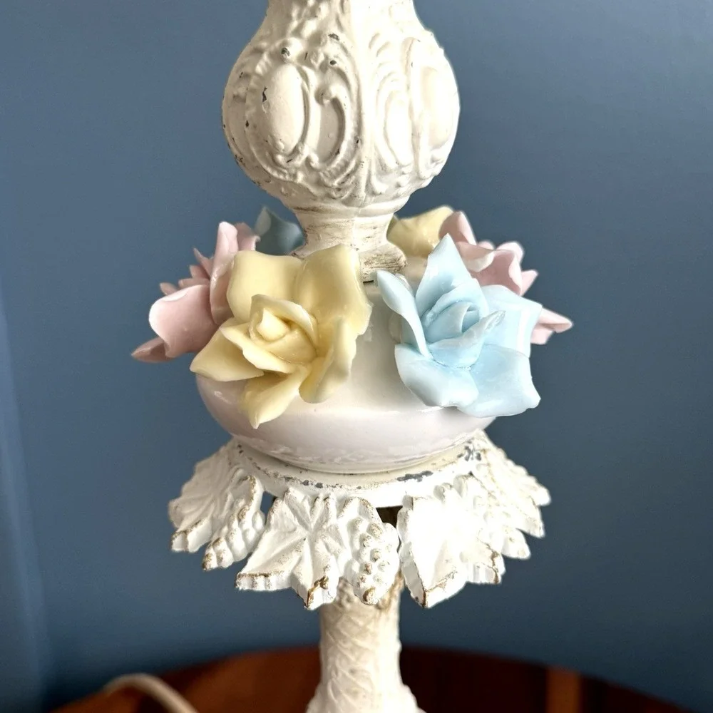 Vintage Floral Lamp Porcelain Roses Marble Base Cast Iron Cottage‎ Shabby Chic
